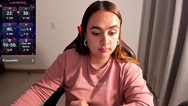 Онлайн чат XXX maryluna95