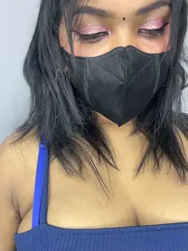 __Tamil_Hot_Chellakutty__ Adlı Modelin Canlı XXX Sohbeti