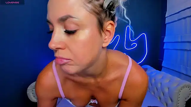 rock_n_roxy's Live XXX Chat