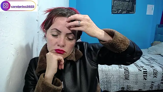 Carolinhe's Live XXX Chat