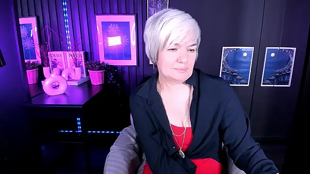 CarmenSoft Adlı Modelin Canlı XXX Sohbeti