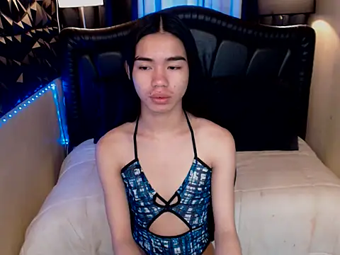 Chat +18 de KatalunaBrown ao vivo