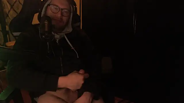 chicostick413 Live XXX-chat