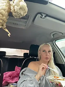 MerlinDave élő XXX-chatje