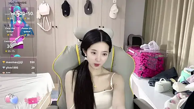 OiOi-666 Chat XXX live