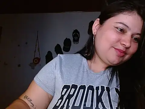 دردشة chiquitasexihot الجنسية المباشرة