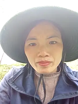 ngan-cute's Live XXX Chat