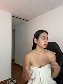 Chat +18 de sweetcami1 ao vivo