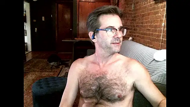 Johnny_Bottoms Adlı Modelin Canlı XXX Sohbeti