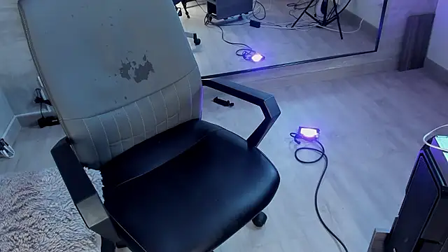 Amber_Santana Chat XXX in diretta