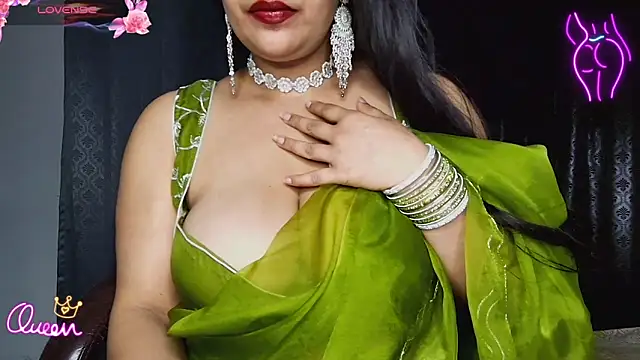 Chat XXX en directo de MISSNASHA69X