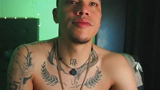 AlphaMasterXxx Pertunjukan Webcam