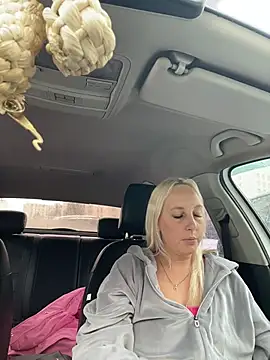 Онлайн чат XXX MerlinDave