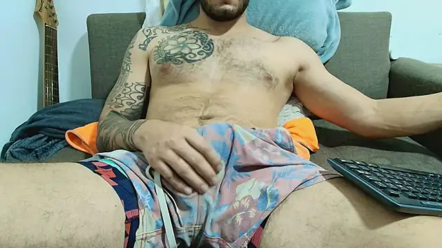 Chat XXX ao vivo de thomas_gun