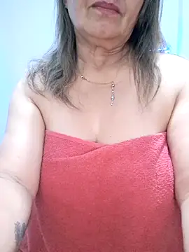 Vickyfox_ élő XXX-chatje