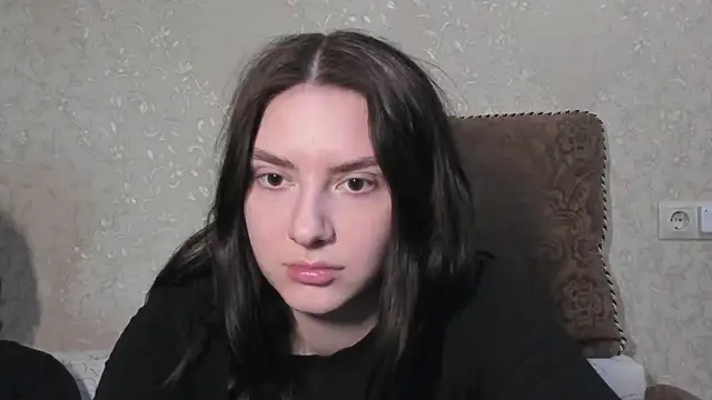 love_lina_muuur Adlı Modelin Web Kamerası Şovu