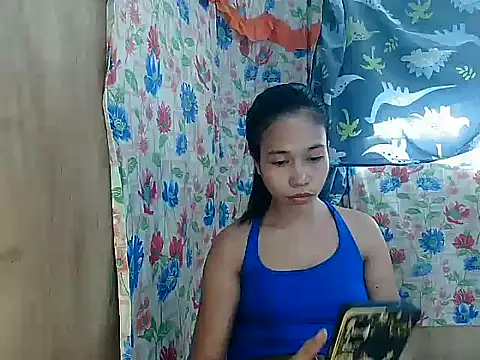 Živý XXX chat PinaySkinnyGirl