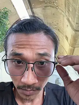 black-1406 Show Webcam