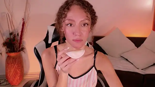 ChloeMoreti – Live XXX-chat