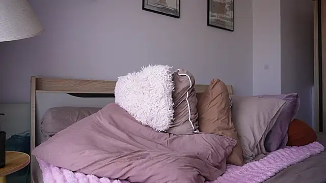 Takopi_: διαδικτυακό σόου στην κάμερα