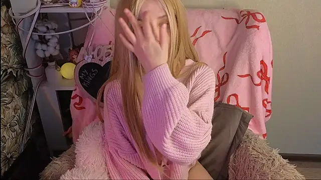 sarakaellのライブXXXチャット