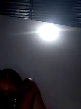 Genesis_18_ Live XXX-Chat