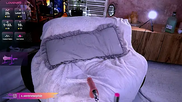 Serene_Sophiex: απευθείας συνομιλία ΧΧΧ