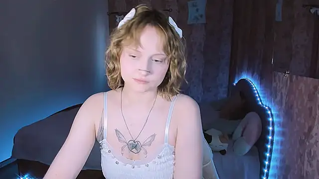 MariaMango élő XXX-chatje