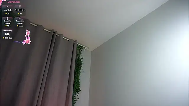 Chatroom XXX en direct de AmparoCilek