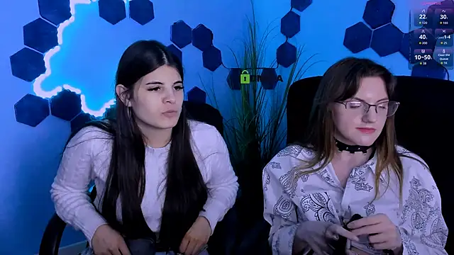 Chatroom XXX en direct de lizzie_boom_