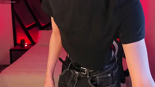 AndyWiilliams Adlı Modelin Canlı XXX Sohbeti