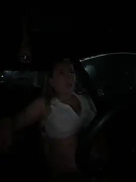 Danielavegax Chat XXX in diretta