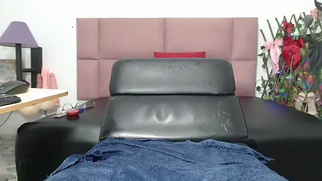 chirlleyy Chat XXX in diretta