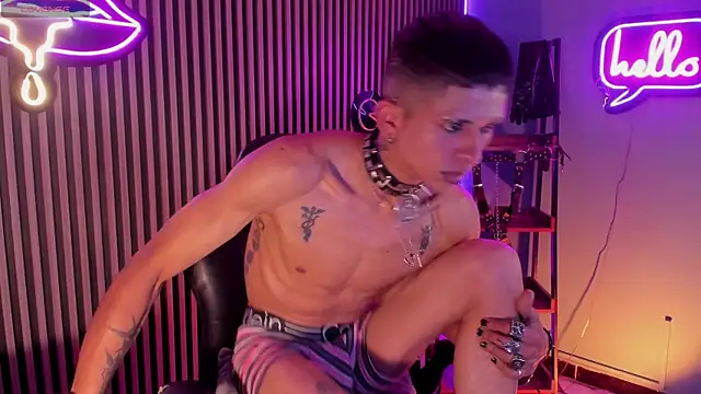 Maximoking26 Live XXX-Chat