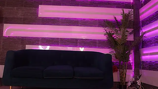 ItsIvyLicious_'s Live XXX Chat