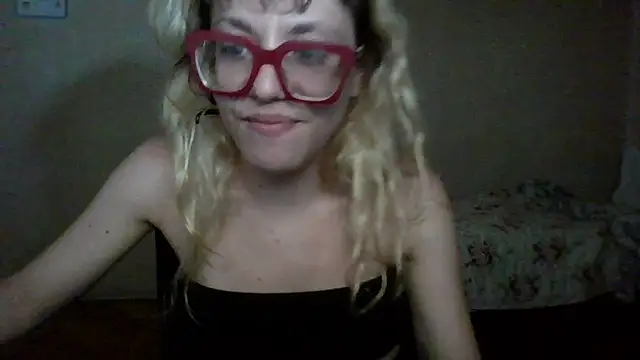 BlondieTami: απευθείας συνομιλία ΧΧΧ