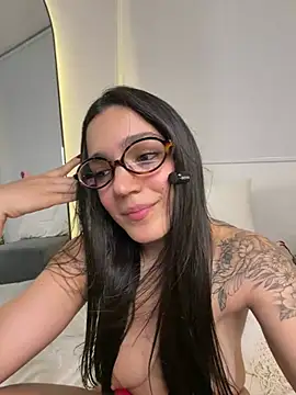 EVA_WILD1's Live XXX Chat