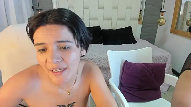 Veyra_Thaliaa's Live XXX Chat