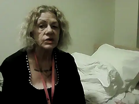 Вебкам-шоу Latex_shantie