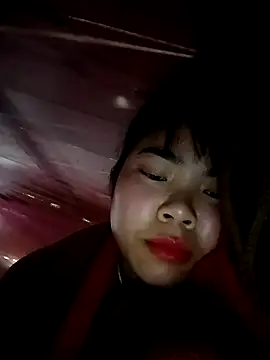 Girlsexxy-excitef 网络视讯表演