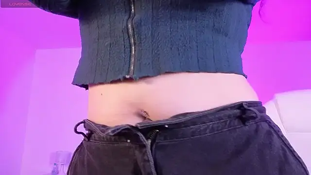 littlee_red's Live XXX Chat