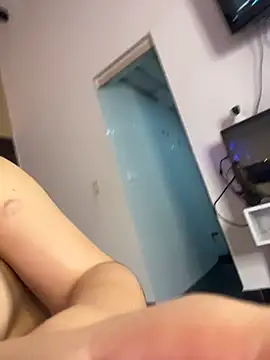 KittiKateXXX Chat XXX in diretta