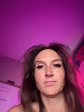 Kate-Paul's Live XXX Chat