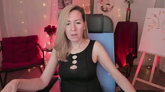 DonnaSmitth Chat XXX in diretta