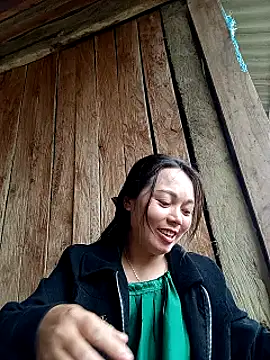 Rose-222 Chat XXX in diretta