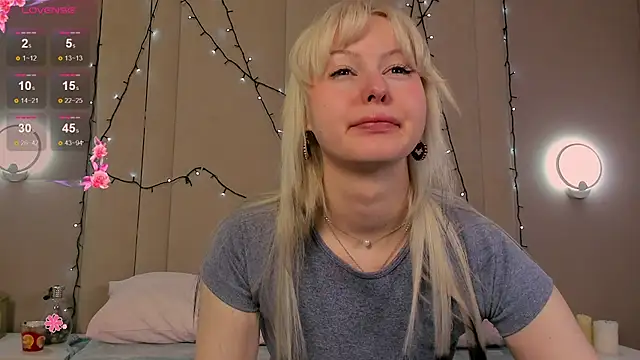 AdeleSilvy Chat XXX live