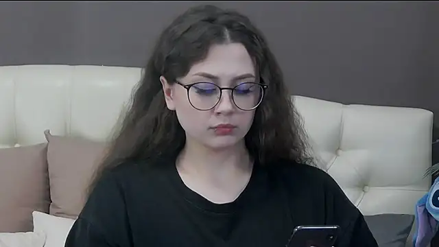 KellieMartin 即時 XXX 聊天