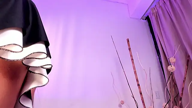 NoraDasilva élő XXX-chatje