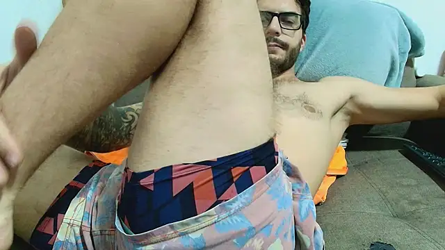 thomas_gun 现场XXX聊天