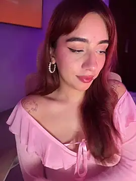 veronicaapink Adlı Modelin Canlı XXX Sohbeti